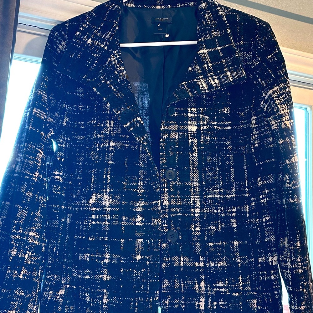 Ann Taylor Plaid Black And White Jacket